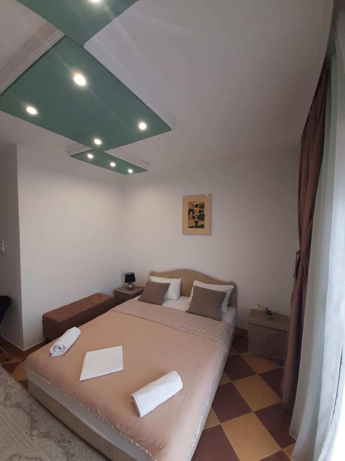 Becic Apartments Улцин Екстериор снимка