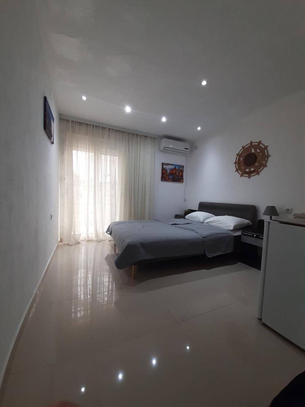 Becic Apartments Улцин Екстериор снимка
