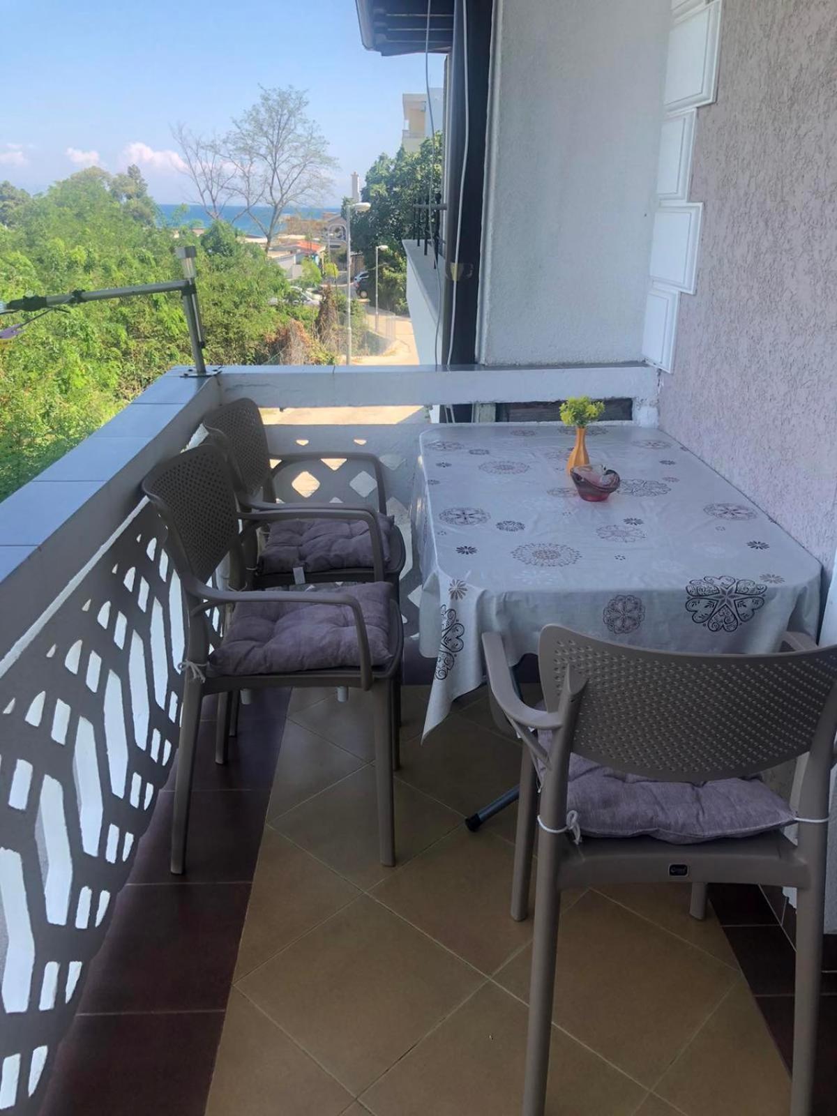 Becic Apartments Улцин Екстериор снимка
