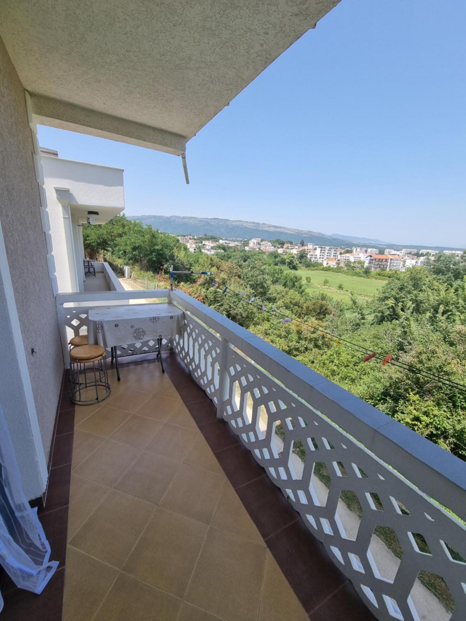 Becic Apartments Улцин Екстериор снимка