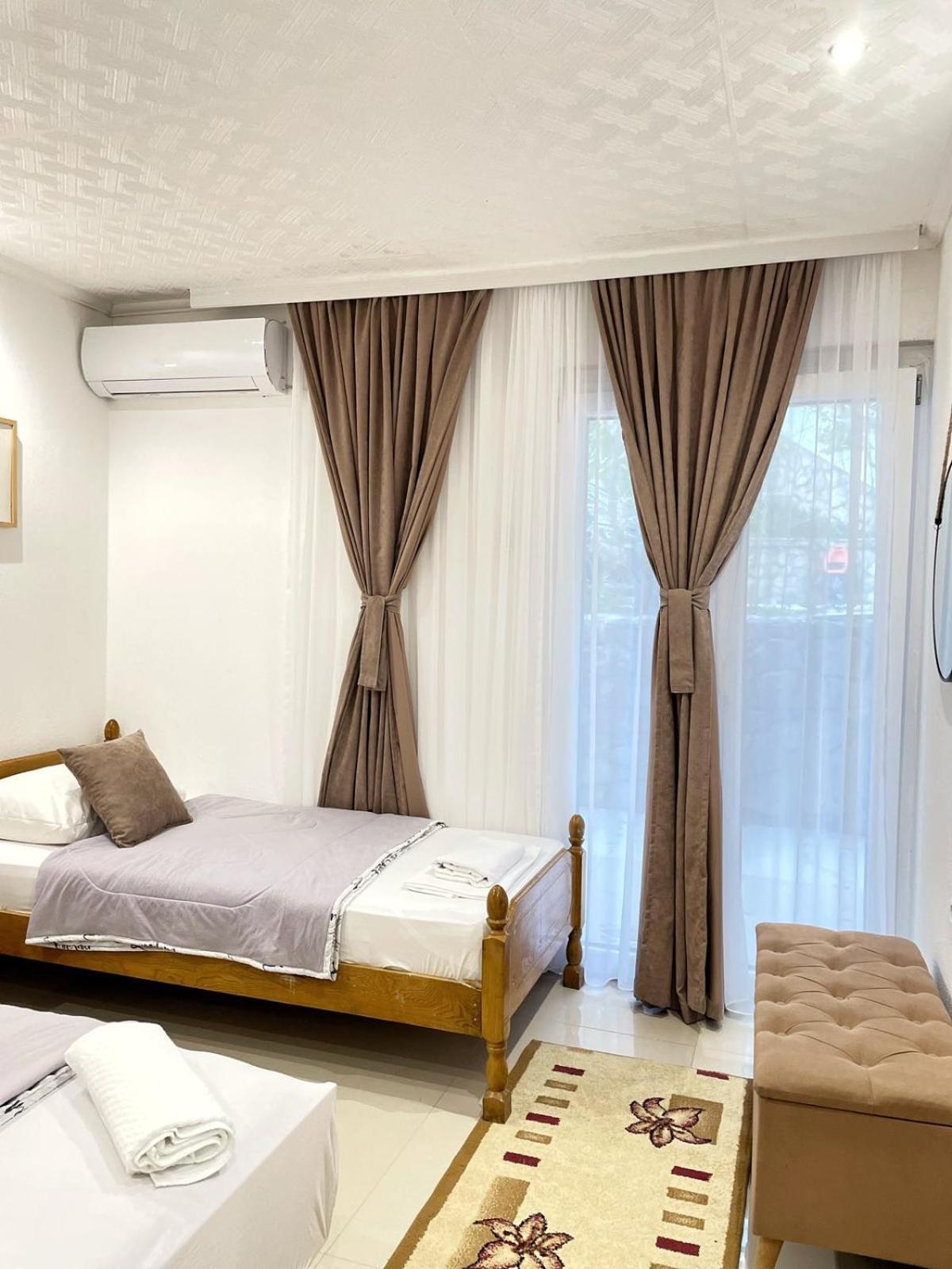 Becic Apartments Улцин Екстериор снимка