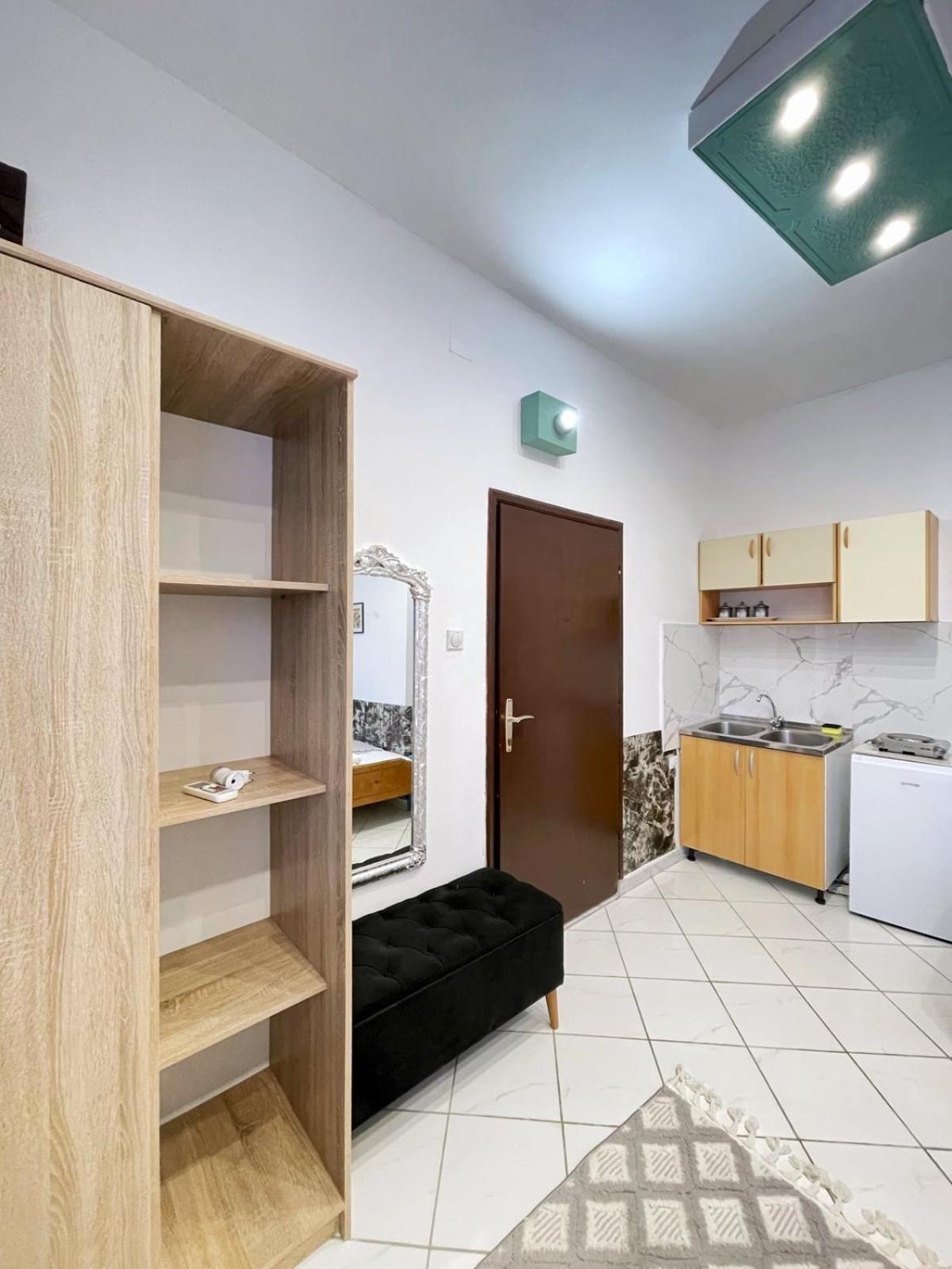 Becic Apartments Улцин Екстериор снимка