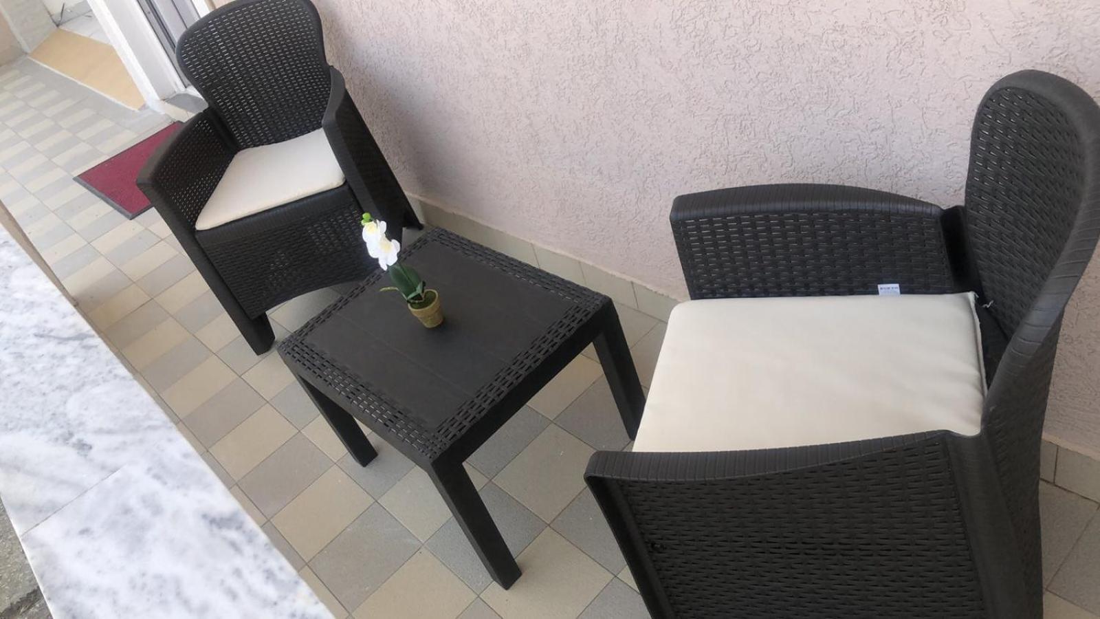 Becic Apartments Улцин Екстериор снимка